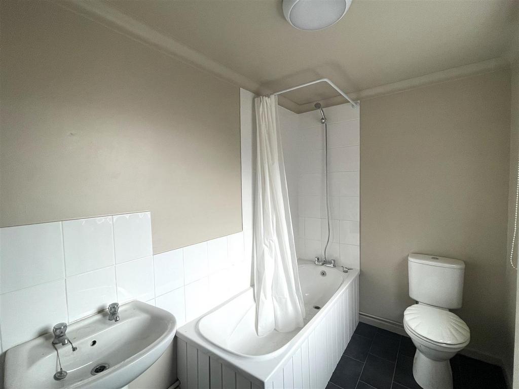 Bathroom .jpeg