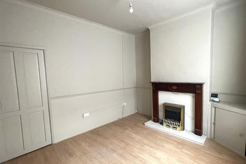 2 bedroom terraced house to rent, Robert Heath Street, Stoke-on-Trent ST6