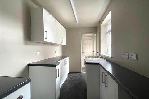 2 bedroom terraced house to rent, Robert Heath Street, Stoke-on-Trent ST6