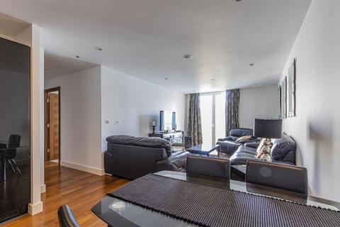 2 bedroom apartment to rent, The Hayes, Cardiff CF10