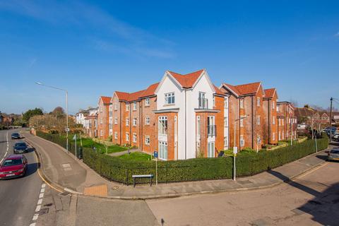 2 bedroom retirement property for sale, Pinewood Gardens, Southborough