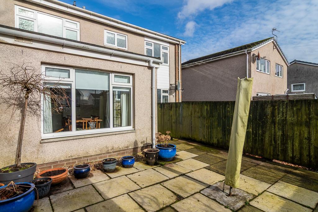 Rear Garden/ Exterior