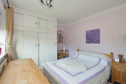 undefined, Firs Close, Kent CT19