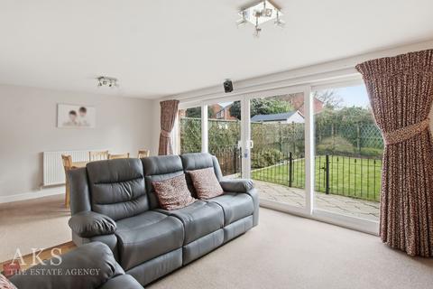 3 bedroom detached house for sale, Park Way, Derby DE65