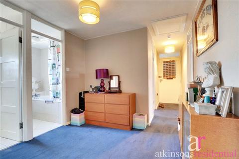 3 bedroom apartment for sale, Bycullah Road, Enfield, Middlesex, EN2