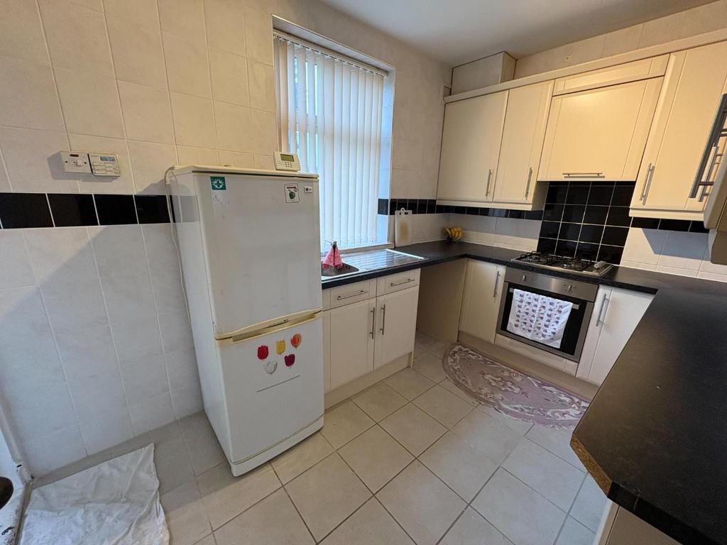34 Holgate Kitchen.jpeg
