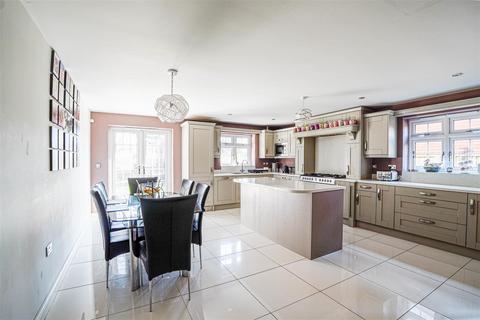 5 bedroom detached house for sale, Harley Shute Road, St. Leonards-On-Sea