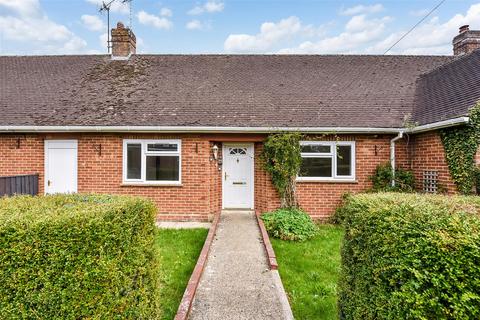 2 bedroom bungalow to rent, Lawrence Houses, Grateley, Andover