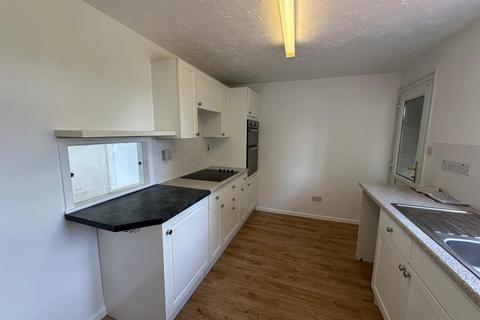 2 bedroom bungalow to rent, Lawrence Houses, Grateley, Andover