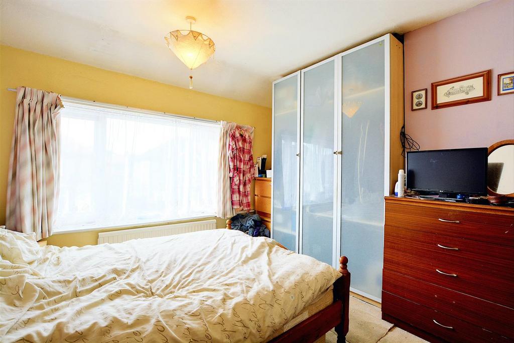 Bedroom 1.jpeg