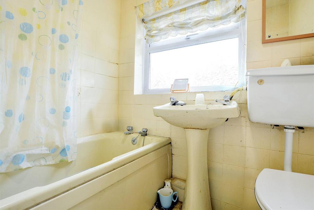 Bathroom.jpeg