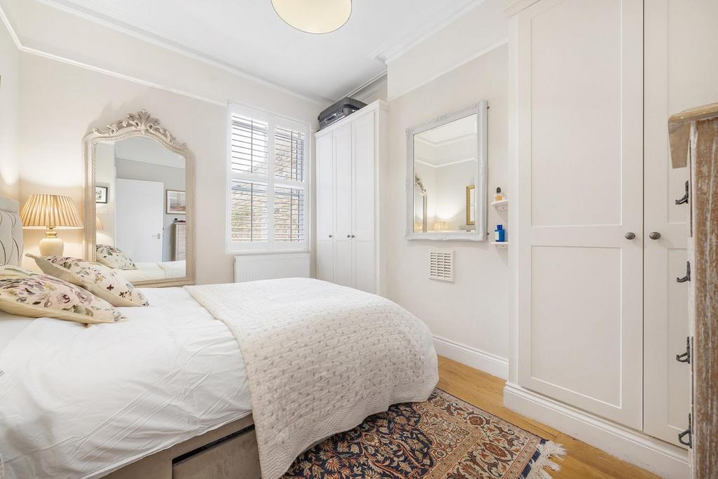 Bedroom.JPG
