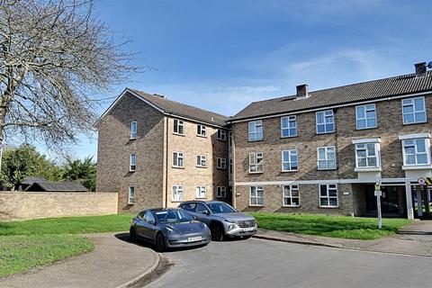 2 bedroom apartment for sale, Harrington Court, Hertford Heath SG13