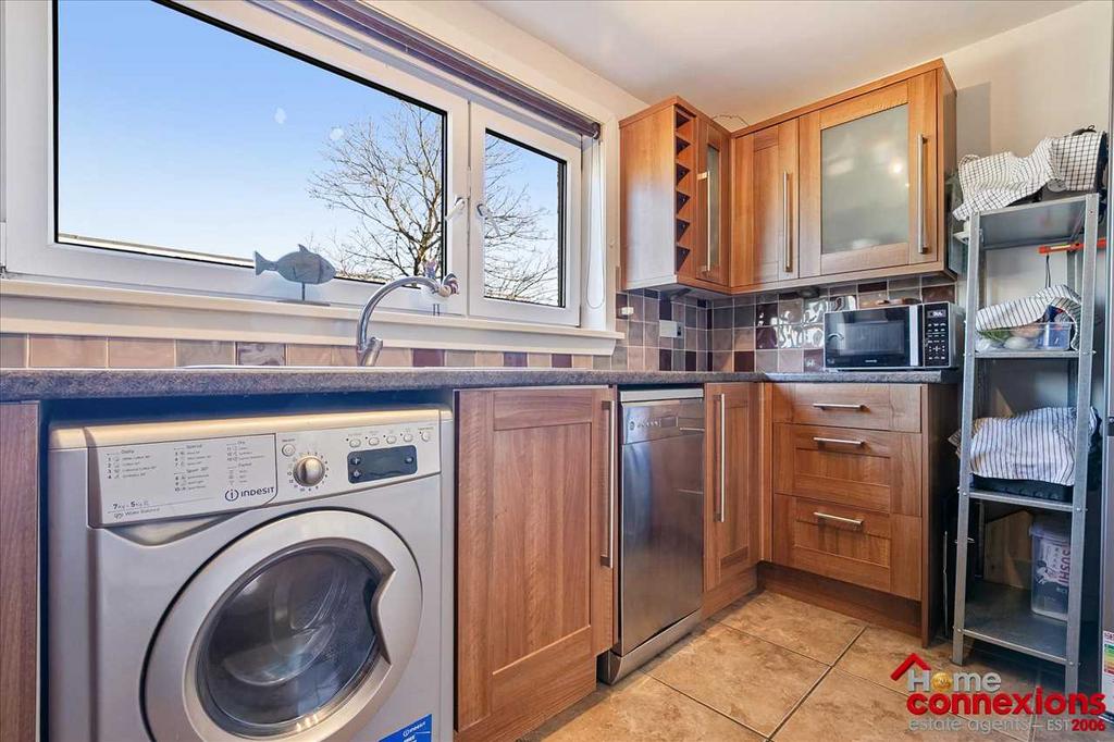 Kitchen (2)
