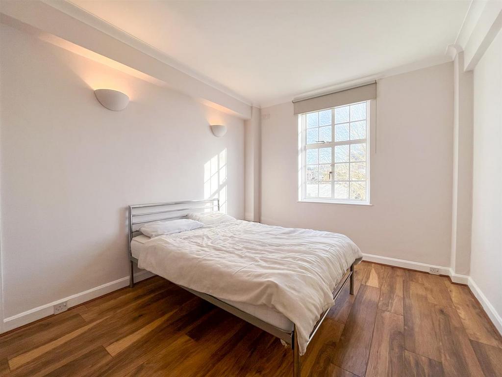 Bedroom (1 of 1).jpg