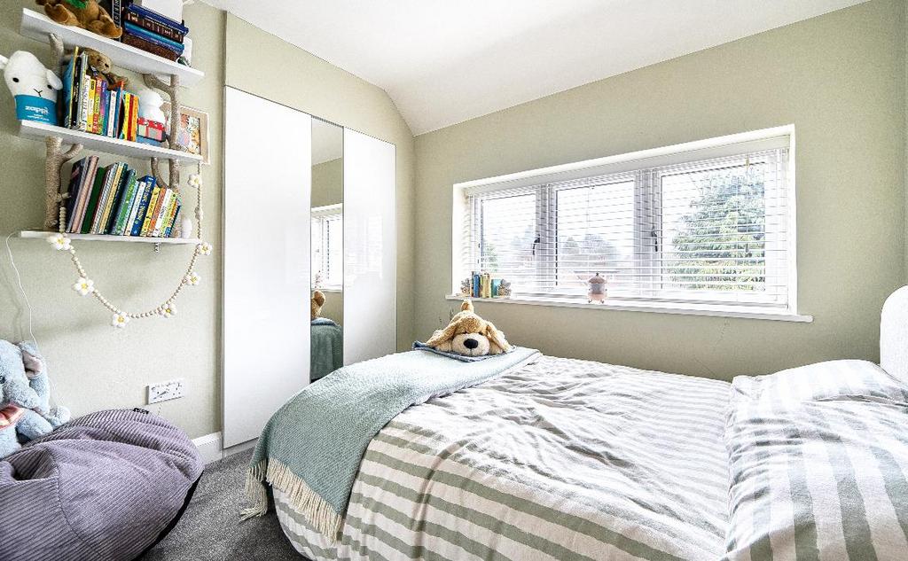 Bedroom 2.png