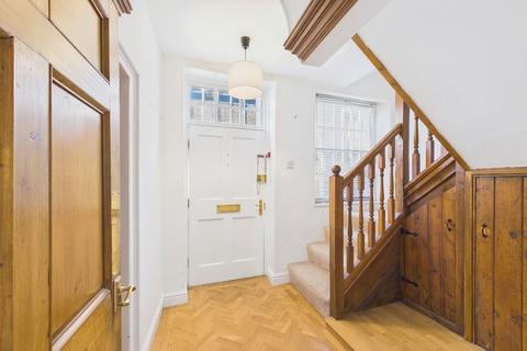 4 bedroom terraced house for sale, Duke Street, Chester, CH1