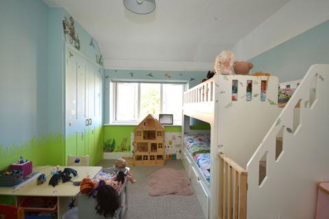 3 bedroom semi-detached house for sale, Annandale Avenue, Bognor Regis, PO21 2ES