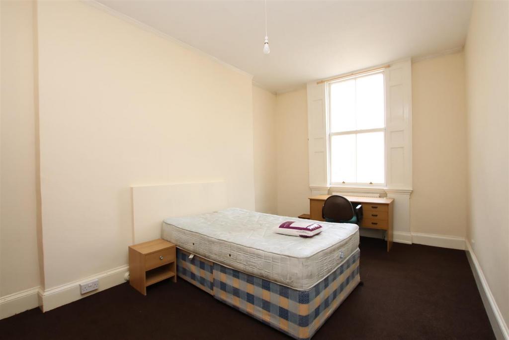 Bedroom.JPG