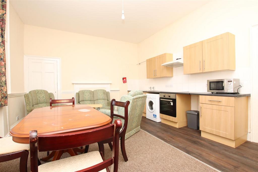 Kitchen living room.JPG