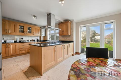 5 bedroom semi-detached house for sale, Carlton Avenue West, Wembley HA0