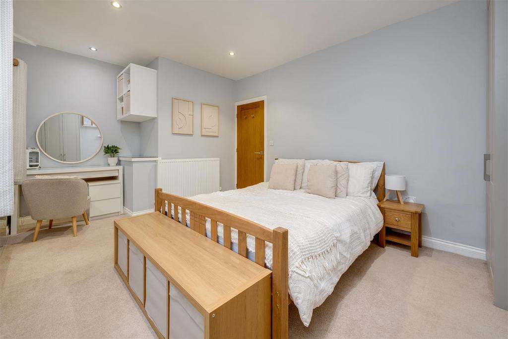 6 Crescent Ave-22.jpg