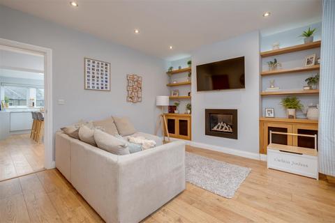 undefined, Crescent Avenue, Huddersfield HD4