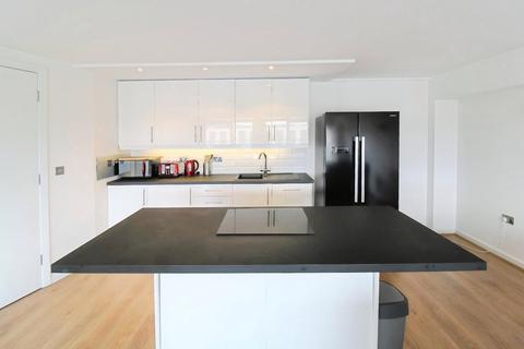 2 bedroom flat to rent, Whitehall Waterfront, 2 Riverside Way, Leeds, West Yorkshire, LS1