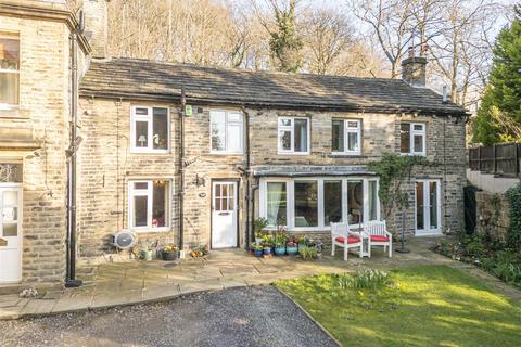 4 bedroom cottage for sale, Netheroyd Hill Road, Huddersfield