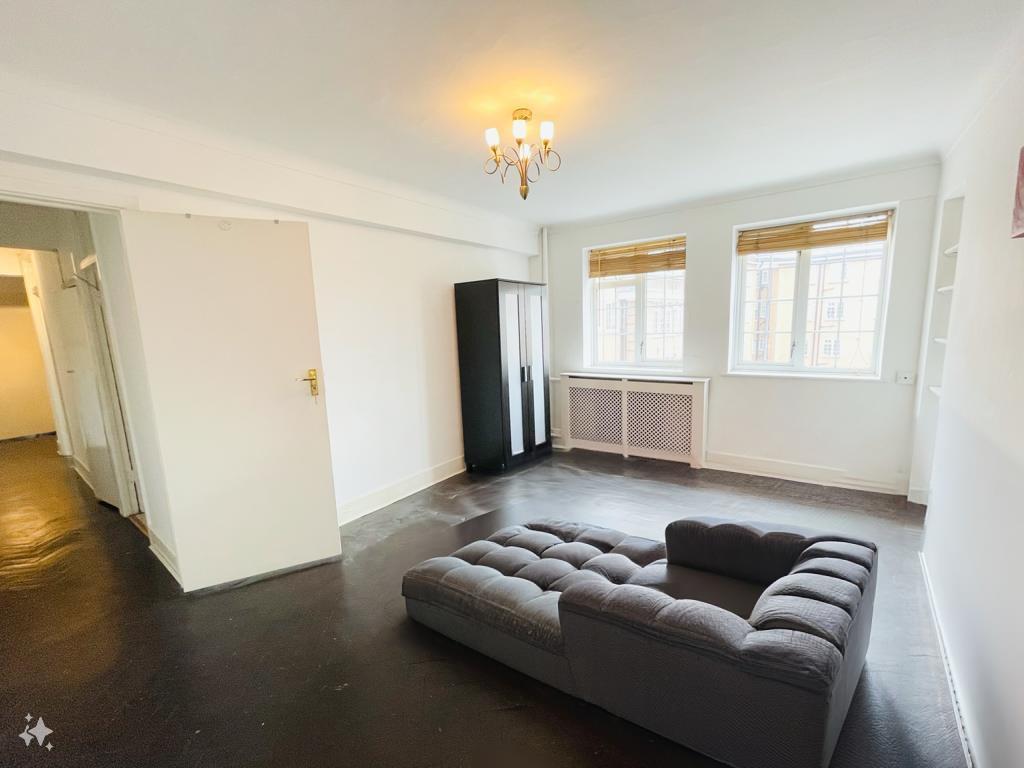 Liviningroom1.jpg