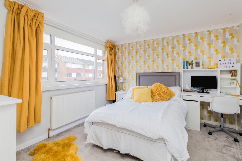 129 stansbury bed 2.jpg