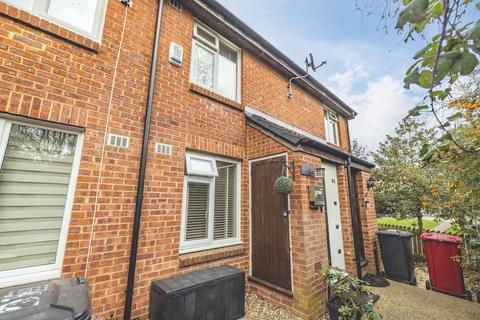 1 bedroom terraced house for sale, Braemar Gardens, Slough SL1