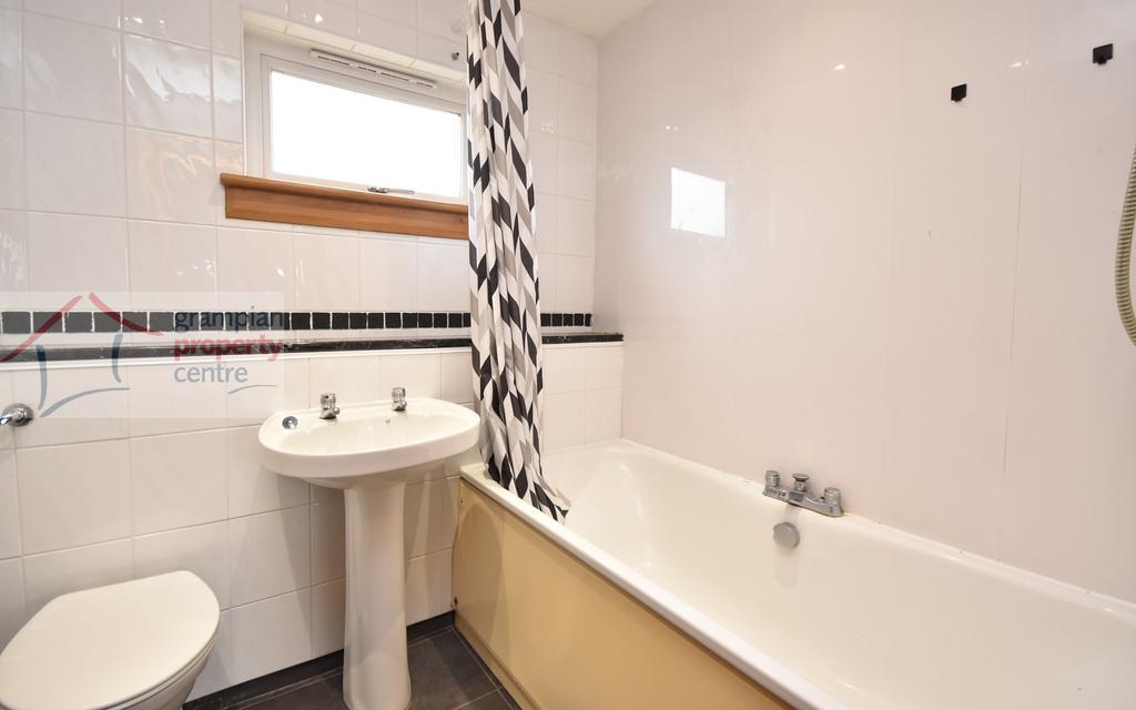Bath.JPG