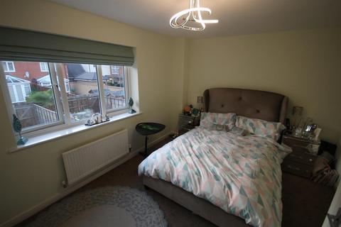 3 bedroom townhouse to rent, Fremantle Waye, Hayes, Middlesex, UB3 2FX