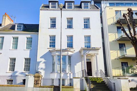 2 bedroom apartment for sale, Apt 5 St Saviour's Place, St Helier