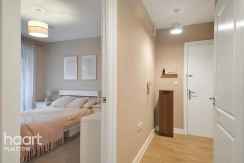 1 bedroom apartment for sale, George Peabody Street, LONDON