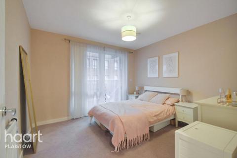 1 bedroom apartment for sale, George Peabody Street, LONDON
