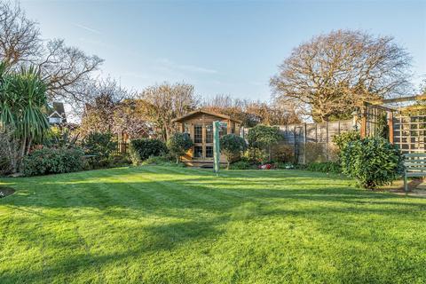 4 bedroom detached house for sale, Inglewood Drive, Aldwick