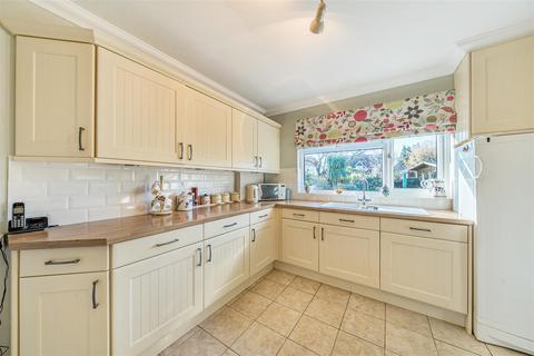 4 bedroom detached house for sale, Inglewood Drive, Aldwick