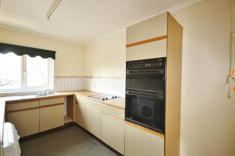 2 bedroom apartment for sale, Riverside Gardens, Witney, OX28