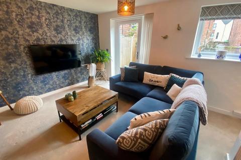 3 bedroom townhouse for sale, Yew Tree Avenue, Fallowfield