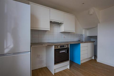 undefined, Emlyn Walk, Newport NP20