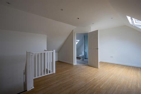 undefined, Emlyn Walk, Newport NP20