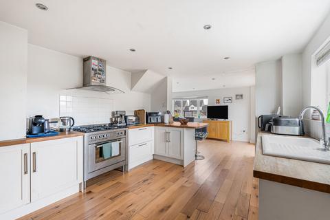 4 bedroom semi-detached house for sale, Queen Elizabeth Road, Cirencester, Gloucestershire, GL7