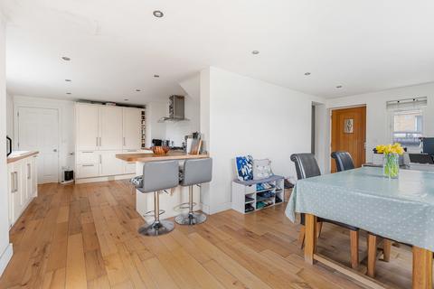 4 bedroom semi-detached house for sale, Queen Elizabeth Road, Cirencester, Gloucestershire, GL7