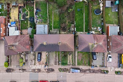 3 bedroom end of terrace house for sale, 197 Kelynmead Road, Kitts Green, Birmingham, B33 8LJ