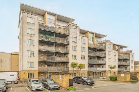 Primrose Place, Isleworth TW7