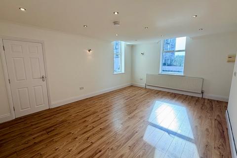 undefined, Station Court, Burton-on-Trent, Staffordshire, DE14