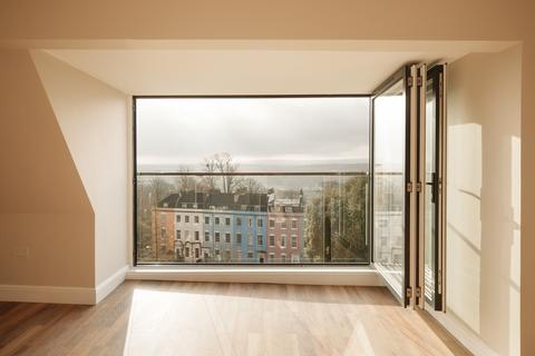 undefined, Flat , York Gardens, BS8