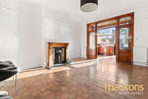 undefined, Wavertree Road, London SW2